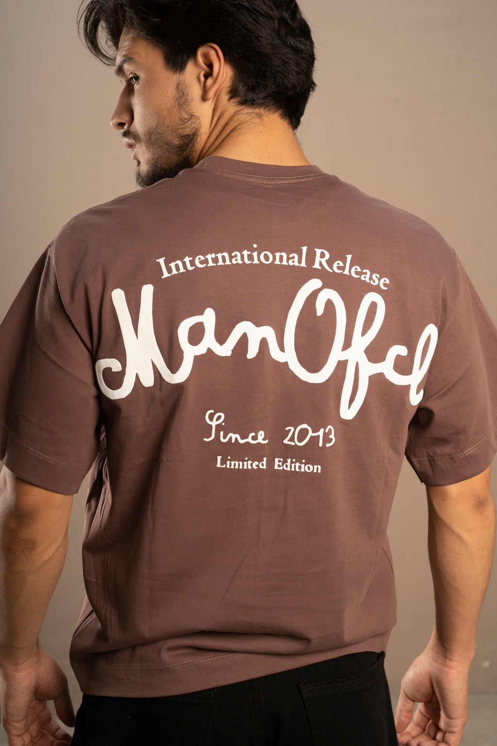 CAMISETA OVERSIZE MOCHA CLUB