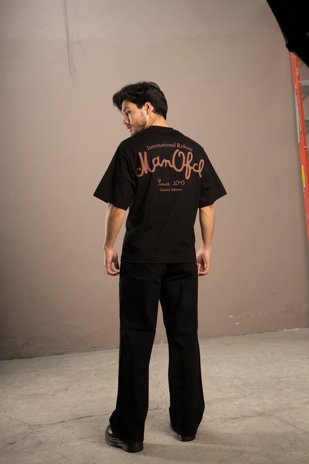CAMISETA OVERSIZE MIDNIGHT CLUB